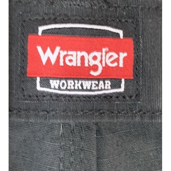 New Wrangler‎ Workwear Carpenter Shorts Mens 44 Black Ripstop Canvas Cargo - Picture 9 of 14